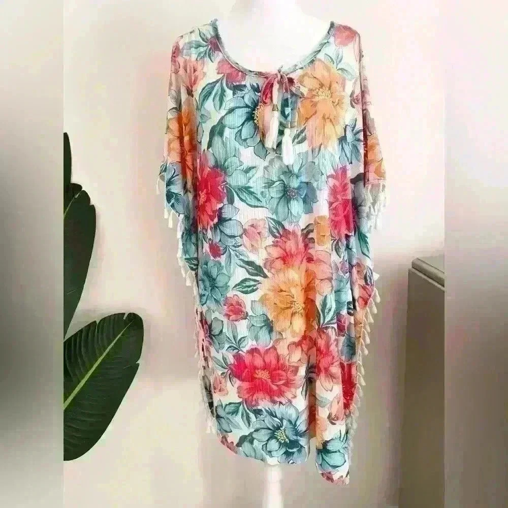 Time and Tru women’s Size Medium Colorful Swimsuit Coverup